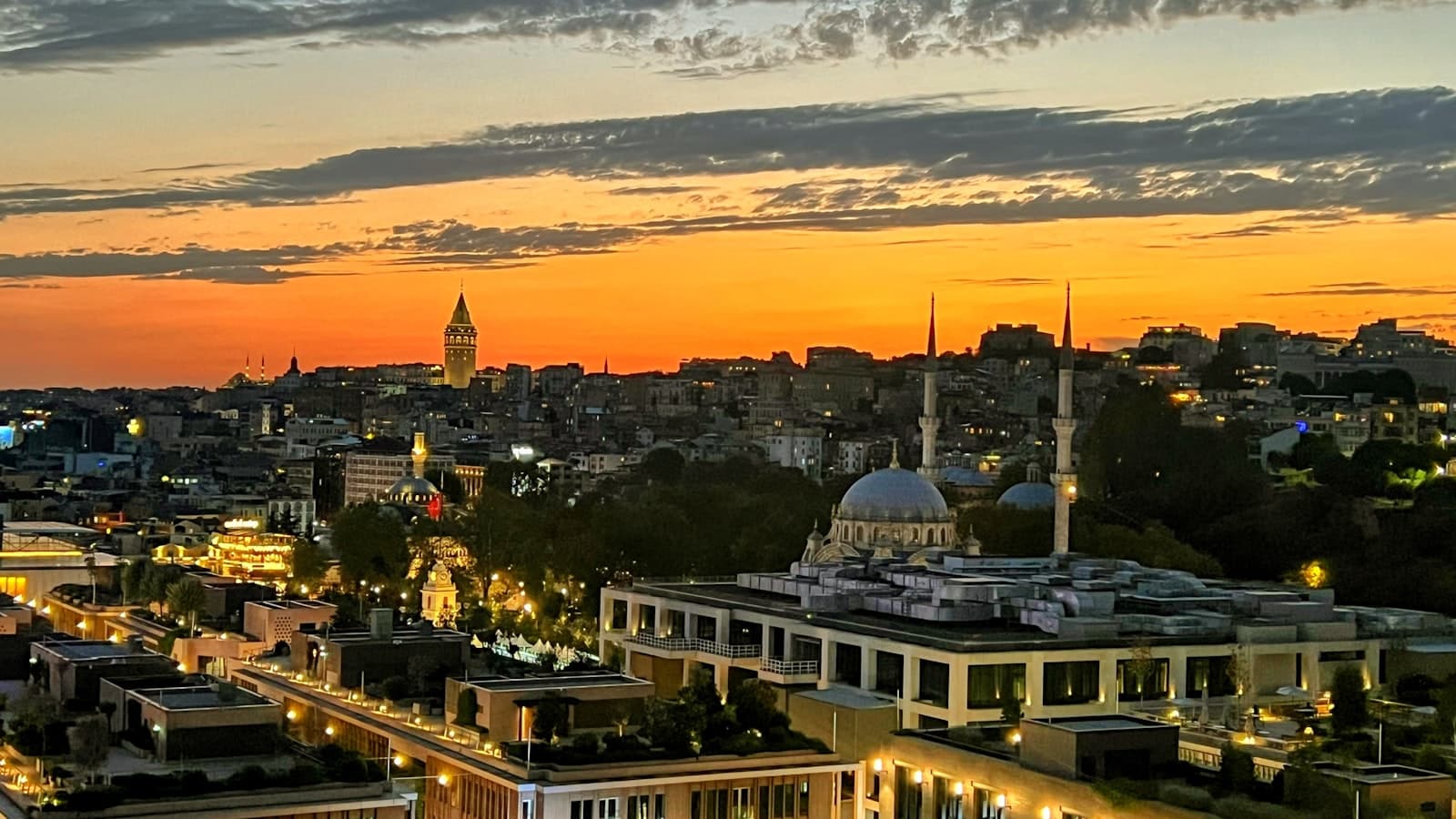 Hair Transplant in Turkey: The Complete 2026 Guide (Costs, Clinics & What to Expect)